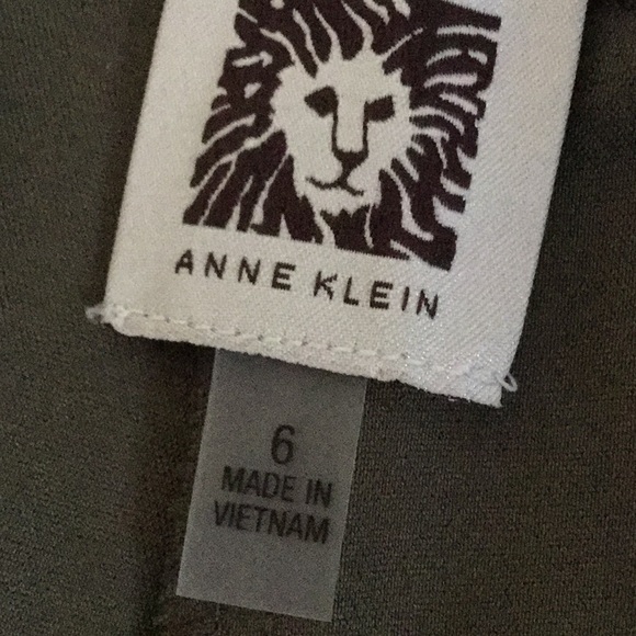 ✨Anne Klein Olive Green Bottoms ✨ - Picture 4 of 7